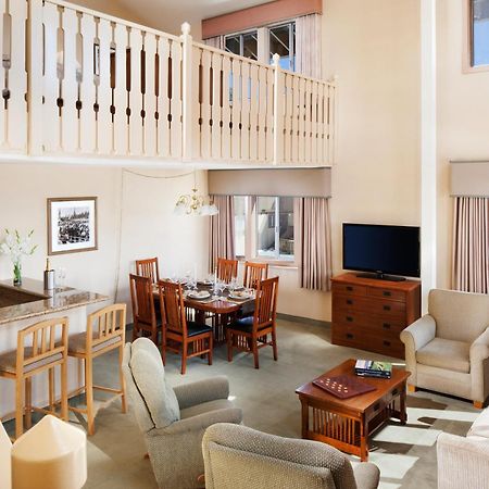 Mammoth Mountain Inn Маммот Лейкс Экстерьер фото